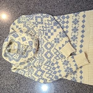 Ruff Hewn M, buttercup & grey, cowlneck sweater